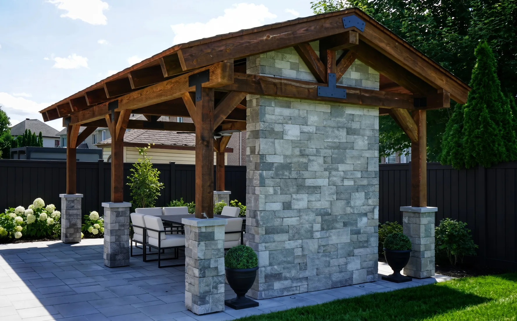Premium-quality 3-season sunroom, Summex